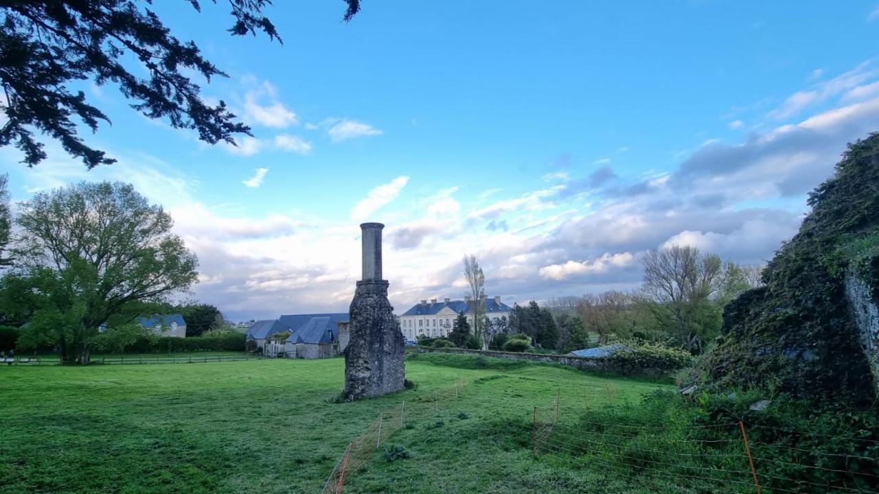 Hotel Du Chateau De 퀴네빌 외부 사진