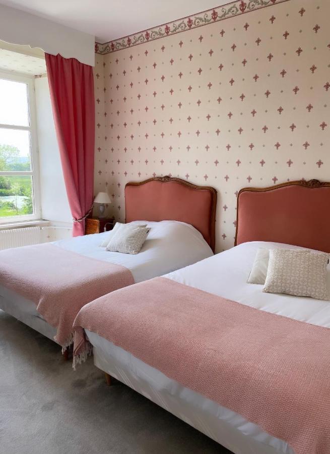 Hotel Du Chateau De 퀴네빌 외부 사진