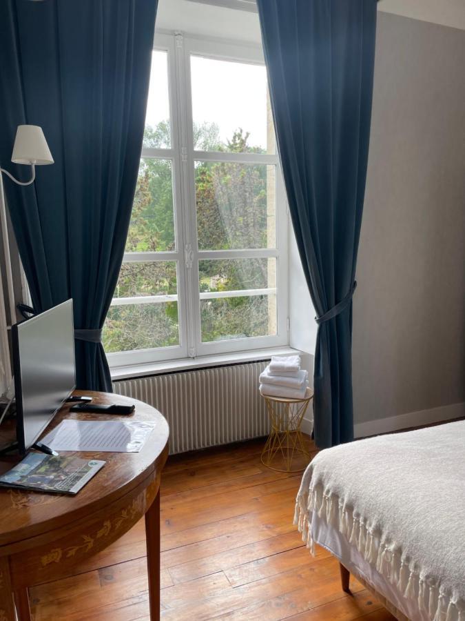 Hotel Du Chateau De 퀴네빌 외부 사진